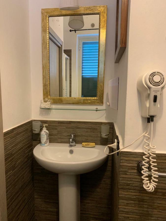Mondello Room Bagian luar foto